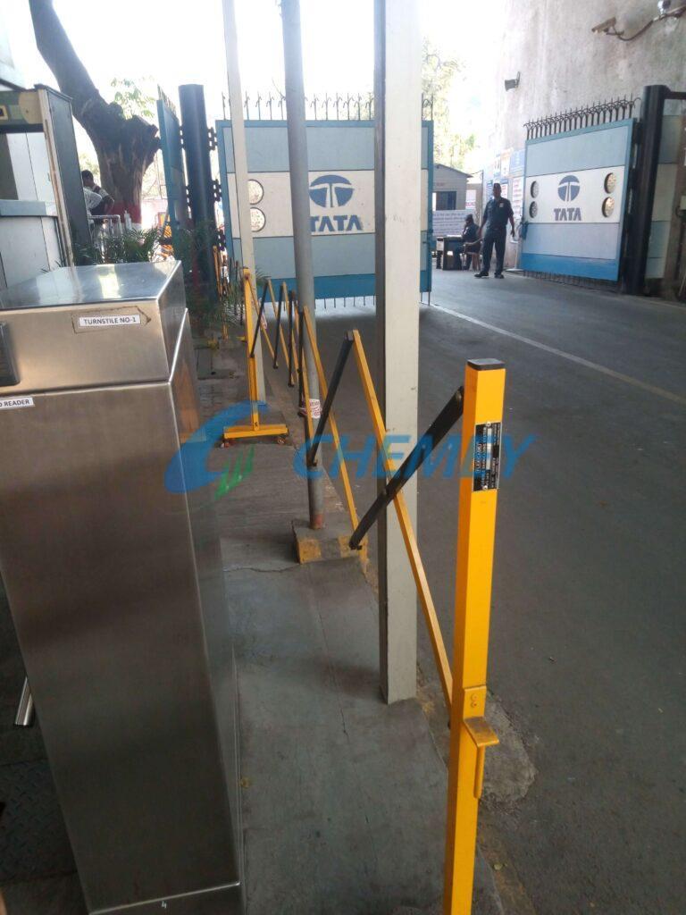 Model Expandable Barrier