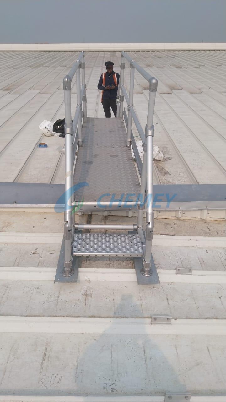 Rooftop Cross Over Platform